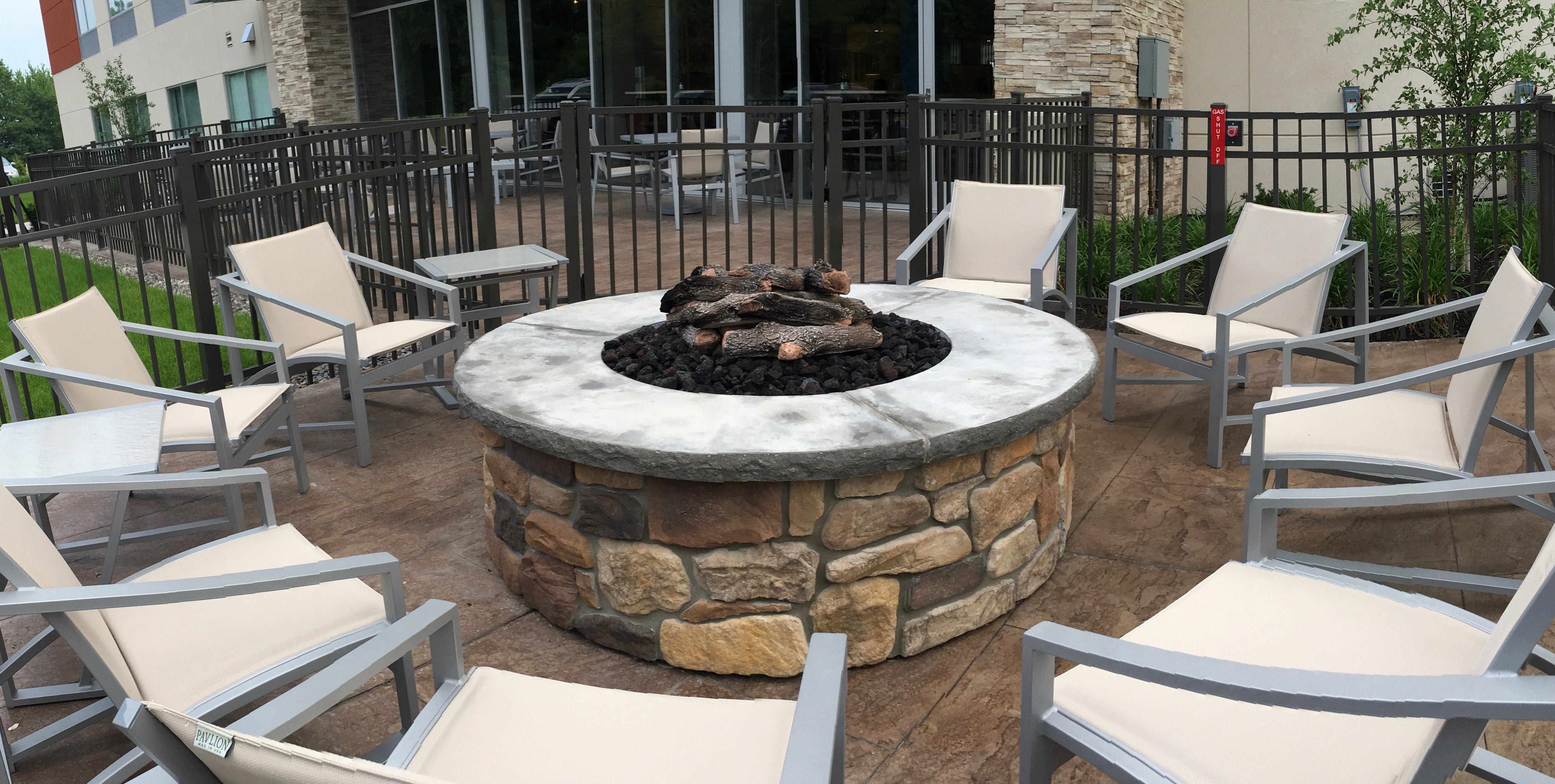 Holiday Inn Express & Suites Oswego By Ihg Extérieur photo